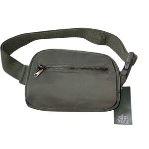 Wild Fable Women's Olive Green Small Fanny Pack Bag Adjustable Strap, NWT